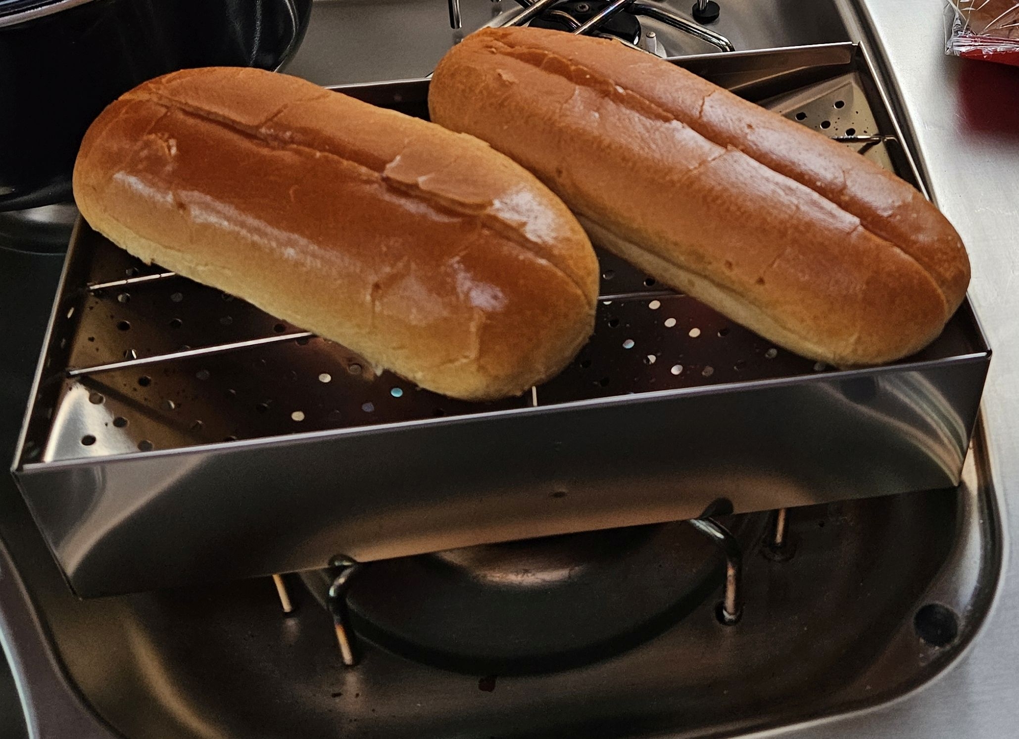 CAMP-A-TOASTER – das Original | Campingtoaster für Gasherd oder Gaskocher